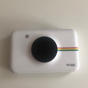 polaroid snap camera